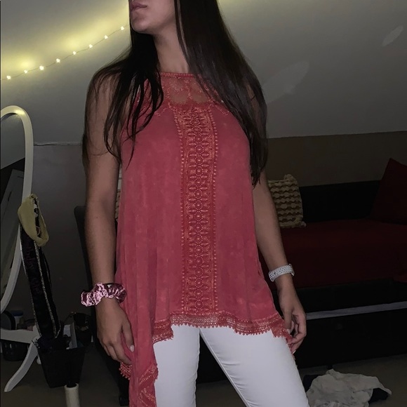 Tank - Picture 1 of 2